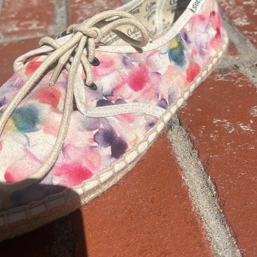 Soludos Shoes - Picture 10 of 12